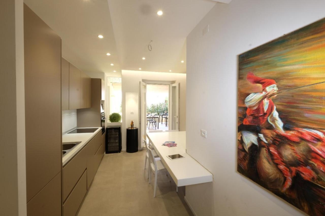 Spacious House In The Heart Of Cagliari With Terraceヴィラ エクステリア 写真