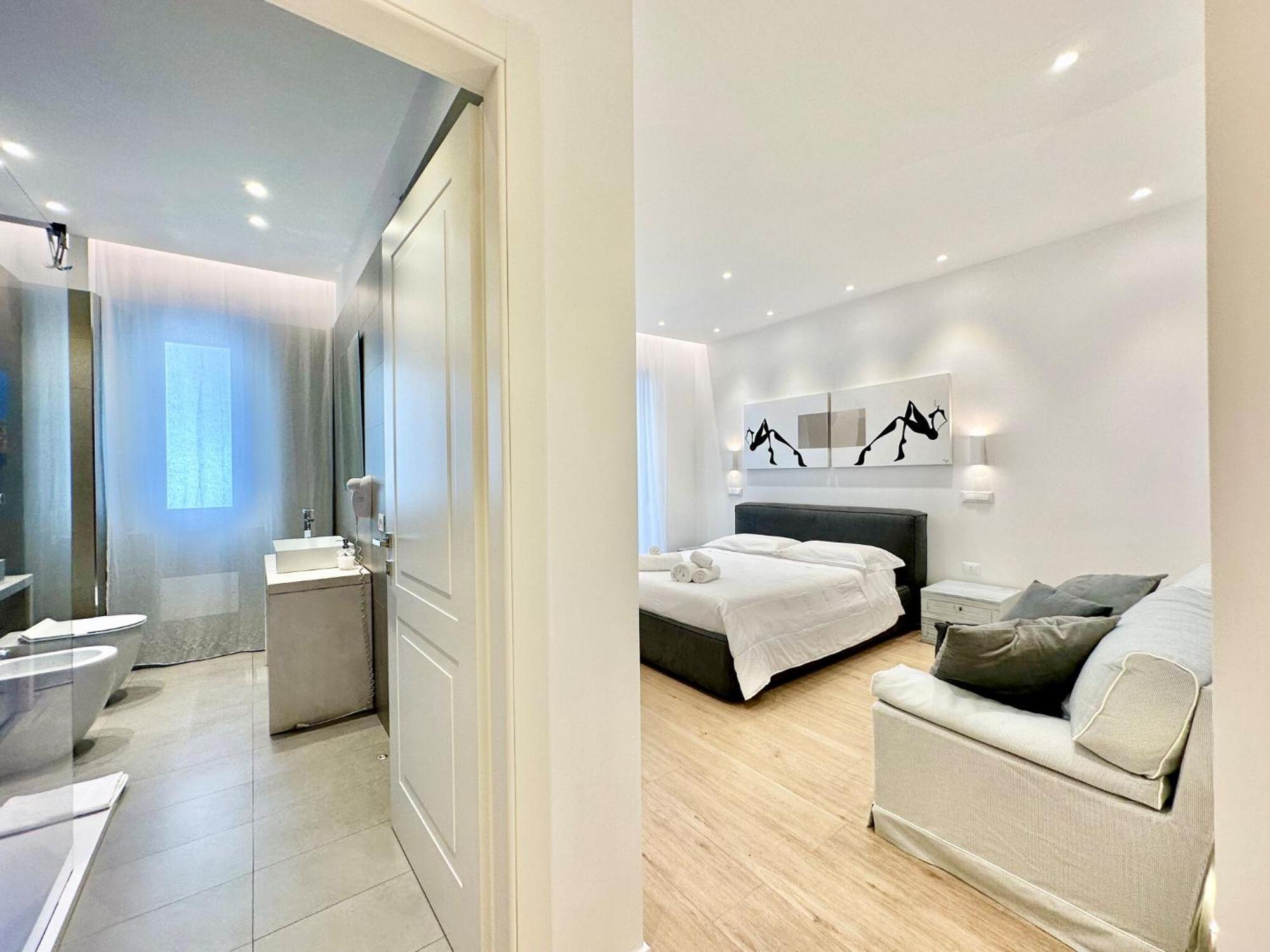 Spacious House In The Heart Of Cagliari With Terraceヴィラ エクステリア 写真